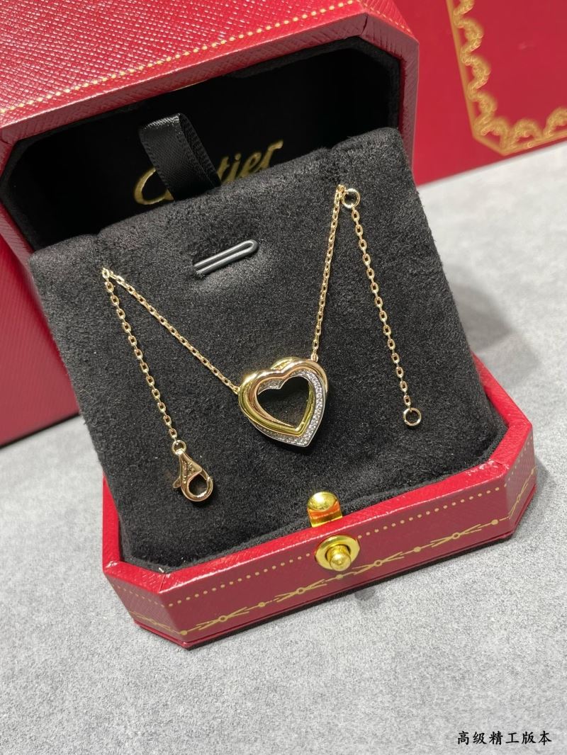 Ca*t1er necklaces